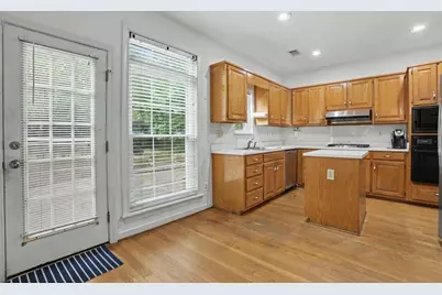 361 Shyrewood Drive, Lawrenceville, GA 30043 - Photo 8
