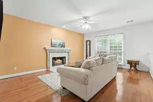 361 Shyrewood Dr, Lawrenceville, GA 30043 - Photo 6