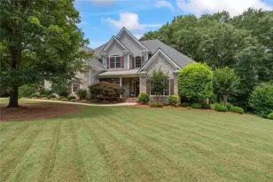 183 Sunrise Dr, Hoschton, GA 30548 - Photo 1