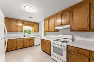 5607 Frontier Walk Ln, Buford, GA 30518 - Photo 26