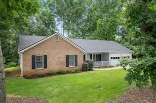 5607 Frontier Walk Ln, Buford, GA 30518 - Photo 4