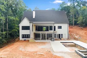 7835 Scenic Dr, Cumming, GA 30041 - Photo 4