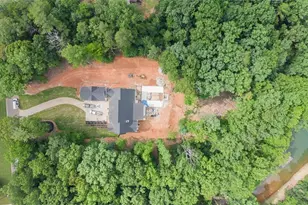 7835 Scenic Dr, Cumming, GA 30041 - Photo 8