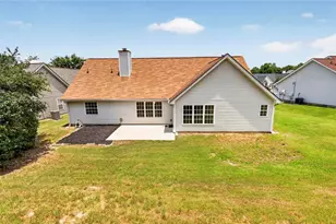 1451 Log Cabin Ln, Lawrenceville, GA 30045 - Photo 32