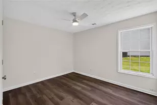 1451 Log Cabin Ln, Lawrenceville, GA 30045 - Photo 26