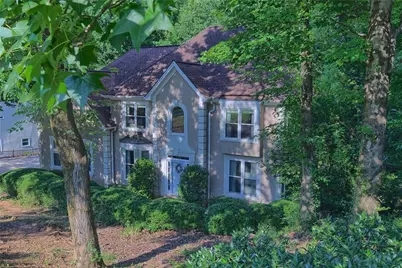 12105 Wexford Overlook, Roswell, GA 30075 - Photo 2