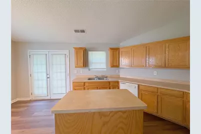 306 Willow Way, Griffin, GA 30224 - Photo 6