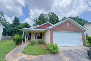 306 Willow Way, Griffin, GA 30224 - Photo 1