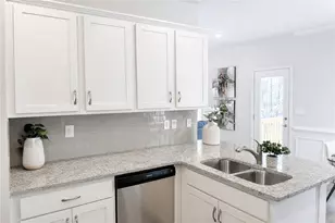 207 Laney Dr, Carrollton, GA 30117 - Photo 10