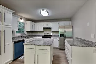 328 Abbington Ln, Douglasville, GA 30134 - Photo 4