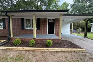 135 Martha St, Winder, GA 30680 - Photo 10