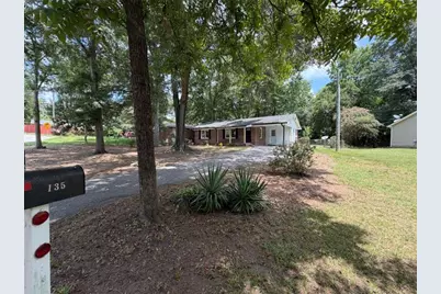 135 Martha Street, Winder, GA 30680 - Photo 2