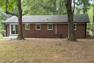 135 Martha St, Winder, GA 30680 - Photo 56