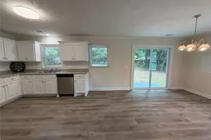 135 Martha St, Winder, GA 30680 - Photo 16