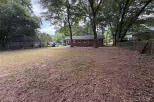 135 Martha St, Winder, GA 30680 - Photo 60