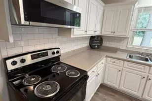 135 Martha St, Winder, GA 30680 - Photo 32