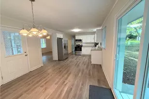 135 Martha St, Winder, GA 30680 - Photo 22
