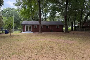 135 Martha St, Winder, GA 30680 - Photo 58