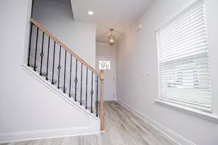 205 Vineyard Walk, Carrollton, GA 30117 - Photo 8