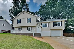 979 Tyrell Dr, Austell, GA 30106 - Photo 1