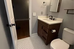 210 Walker St, Atlanta, GA 30313 - Photo 10