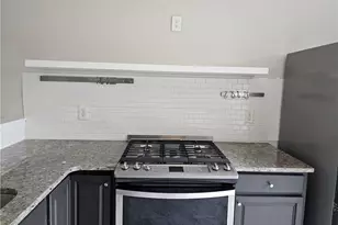 1021 Thornborough Dr, Alpharetta, GA 30004 - Photo 6