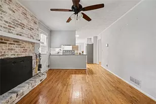 2826 Manor Ct, Snellville, GA 30078 - Photo 14