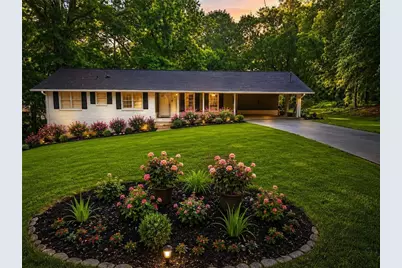 2826 Manor Court, Snellville, GA 30078 - Photo 2