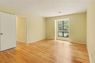 413 Tuxworth Cir, Decatur, GA 30033 - Photo 18