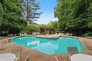 413 Tuxworth Cir, Decatur, GA 30033 - Photo 26
