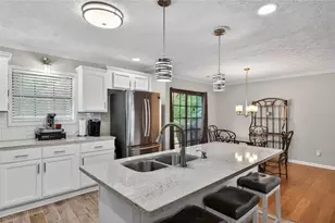 6439 Briarwood Ct, Riverdale, GA 30296 - Photo 4