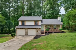 6439 Briarwood Ct, Riverdale, GA 30296 - Photo 1