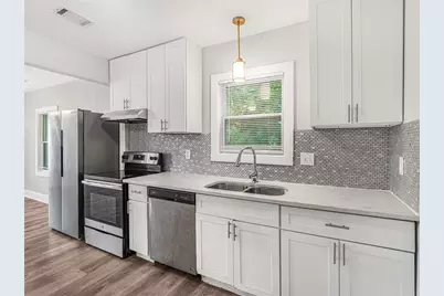 2861 Forrest Hills Drive SW, Atlanta, GA 30315 - Photo 12