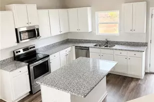 701 Bryson Lake Cir, Douglasville, GA 30134 - Photo 2