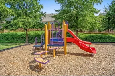 2098 Garrison Way NW, Atlanta, GA 30318 - Photo 4