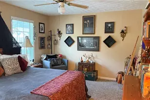 1046 Thornwoode Ln, Stone Mountain, GA 30083 - Photo 10