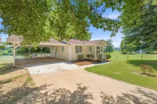 5831 Dewey Dr, Murrayville, GA 30564 - Photo 4