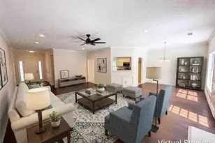1240 Platinum Dr, Hoschton, GA 30548 - Photo 2