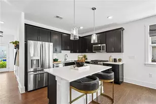 1560 Driggs Dr NW, Atlanta, GA 30318 - Photo 12