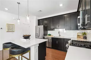 1560 Driggs Dr NW, Atlanta, GA 30318 - Photo 10