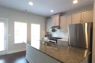 3801 Oxford Circle Circle, Doraville, GA 30340 - Photo 8