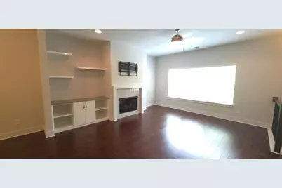 3801 Oxford Circle Circle, Doraville, GA 30340 - Photo 2