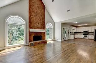 5730 Elm Tree Dr, Buford, GA 30518 - Photo 16