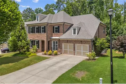 3760 Kentwood Court, Suwanee, GA 30024 - Photo 6