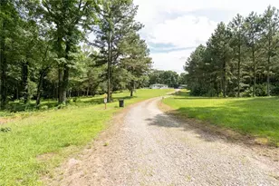 1585 Jimmy Dodd Rd, Buford, GA 30518 - Photo 2