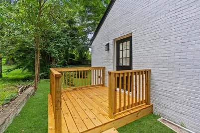 8 Edwin Place NW, Atlanta, GA 30318 - Photo 28