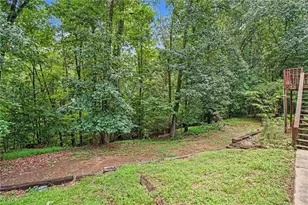 3884 Hunting Ridge Dr SW, Lilburn, GA 30047 - Photo 34
