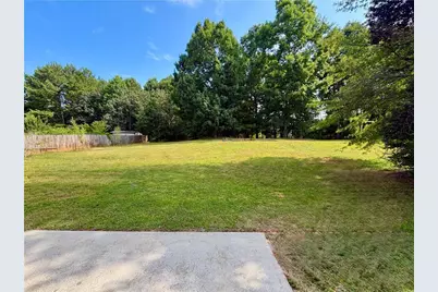 2457 Wall Street SE, Conyers, GA 30013 - Photo 18