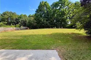 2457 Wall St SE, Conyers, GA 30013 - Photo 18
