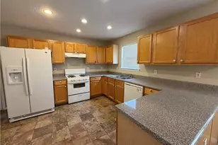 2457 Wall St SE, Conyers, GA 30013 - Photo 8